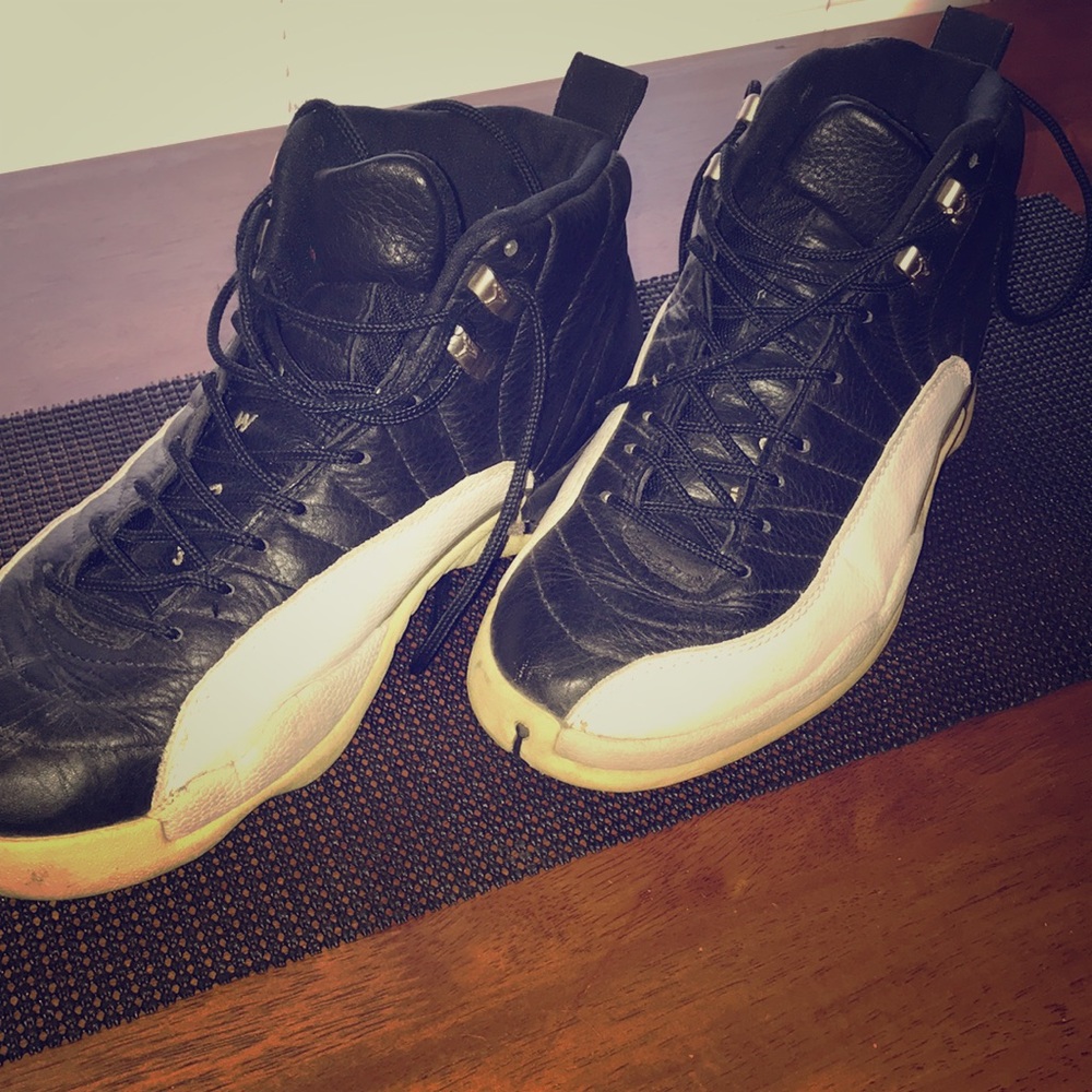 Jordan 12s. Size 10. Black and white